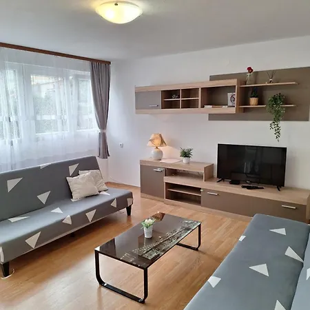 Banovac - Great Location & Free Parking