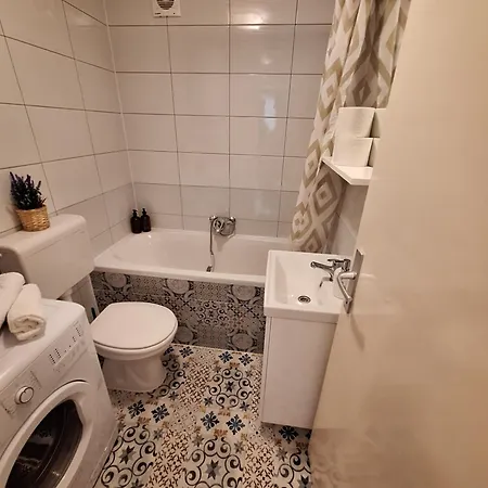 Banovac - Great Location & Free Parking * سبليت